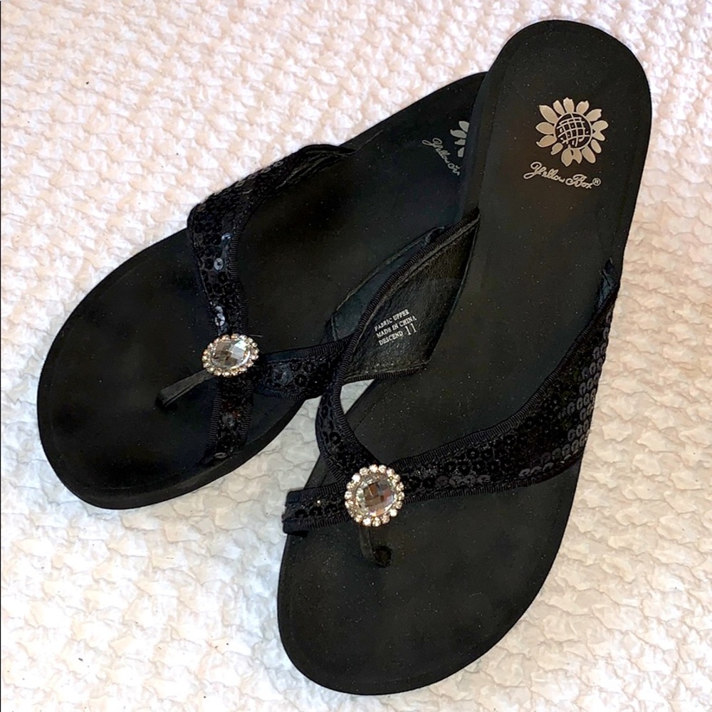 Yellow Box Black Sequin Sandal size 11